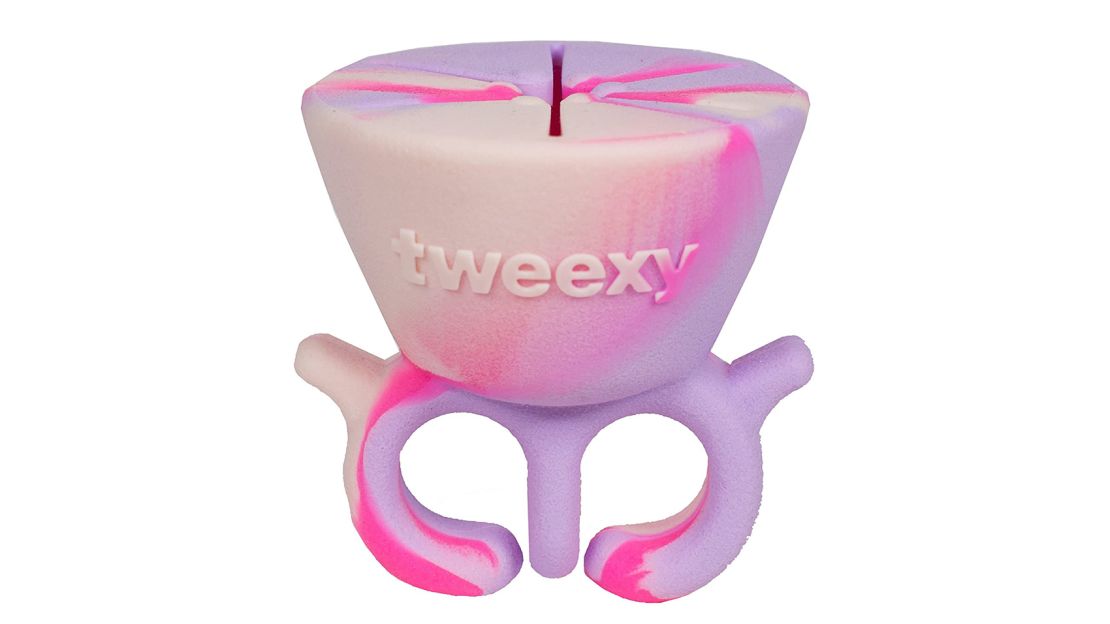 Tweexy Wearable Nail Polish Holder Ring