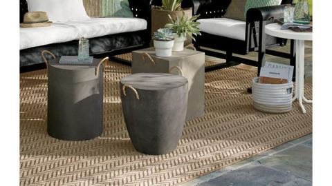 Petra Stool/Table