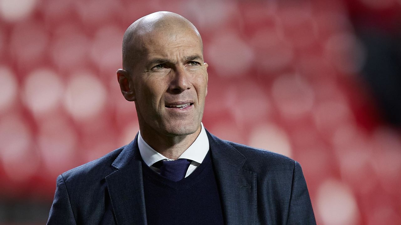 Zinedine Zidane looks on following the La Liga match between Granada CF and Real Madrid.