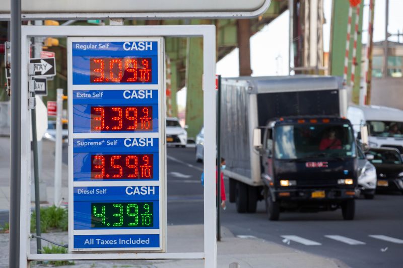 Gas prices surge past 3. Here s where gas is most expensive and cheapest for Memorial Day CNN Business
