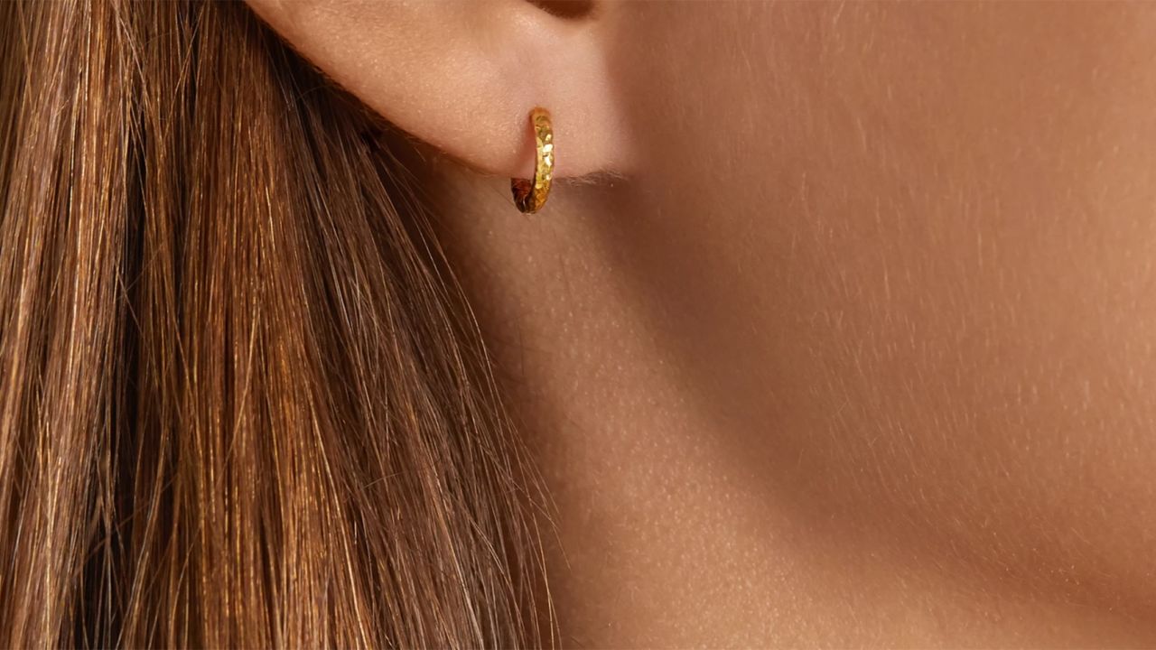Octavia Elizabeth Micro Gabby 18-Karat Recycled Gold Hoop Earrings