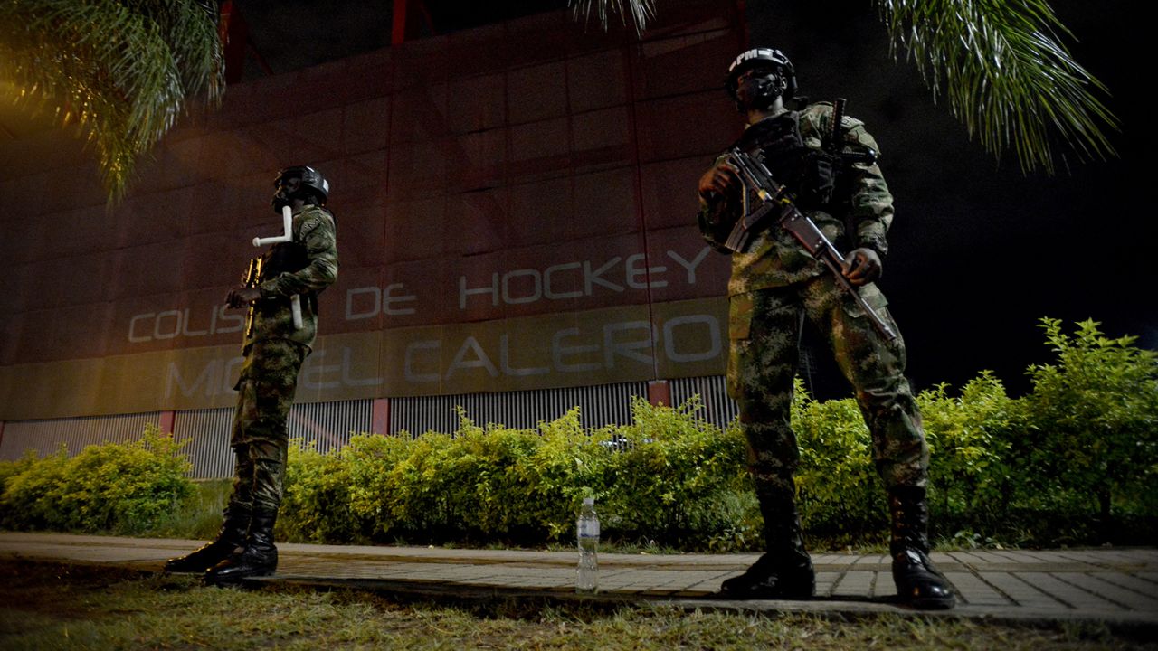 Soldiers on patrol in Cali a day after protests against the government of Colombian President Iván Duque on May 29, 2021 in Cali.