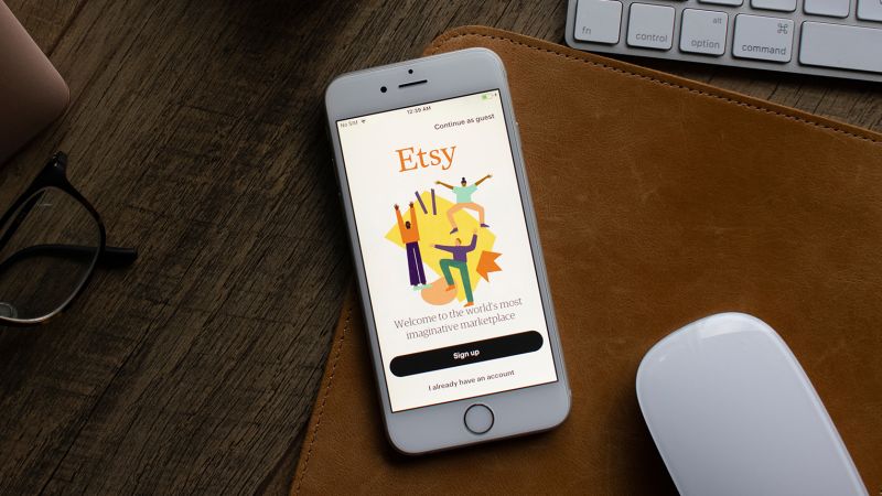 NextImg:Etsy spots opportunity and launches its own wedding registry service | CNN Business