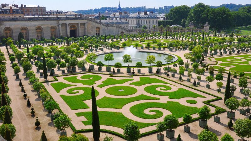 The Palace of Versailles opens its first ever hotel | CNN