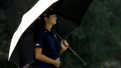 Laura Diaz shelters from the sun on the fifth hole during the friday morning foursomes matches in the 2005 Solheim Cup.