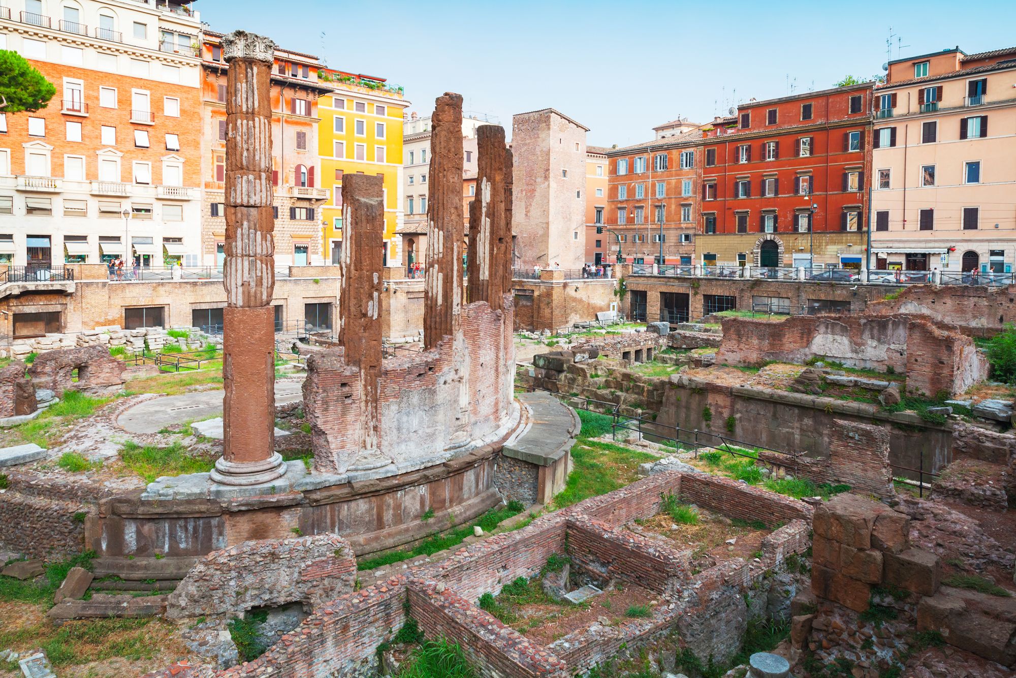 Largo di Torre Argentina square