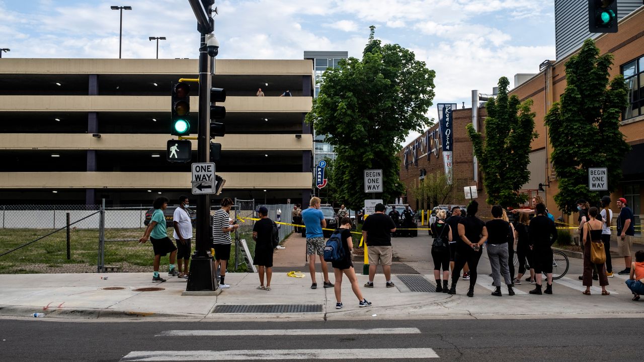 Minneapolis police shooting Evidence shows suspect fired gun