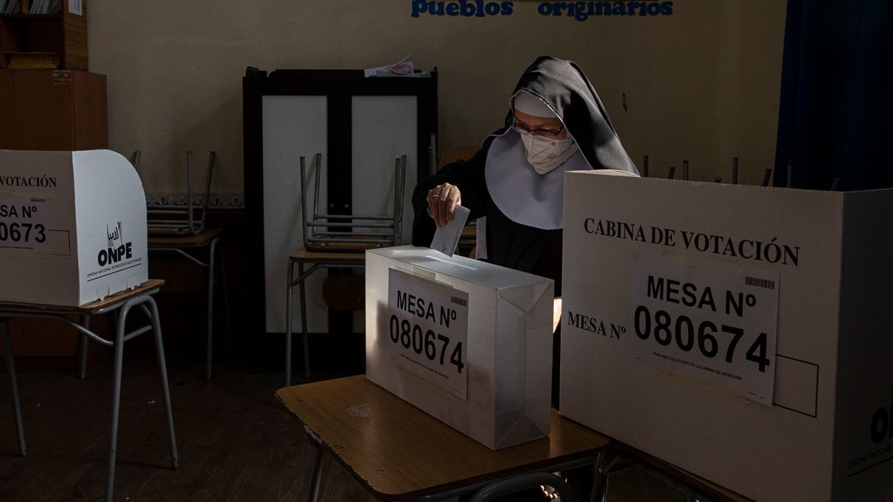 A Peruvian nun living in Chile cast her vote.