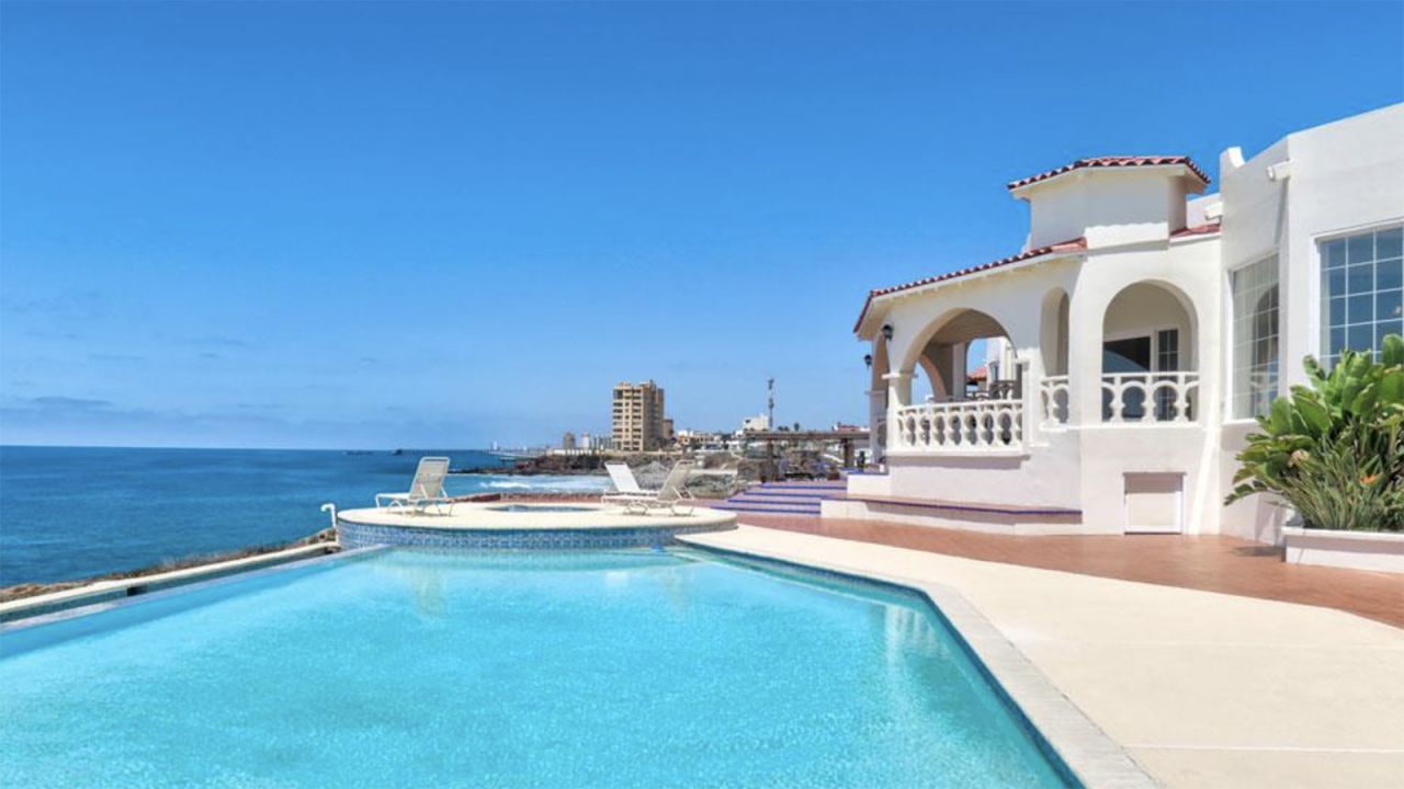 This ocean-front, 9,000-square-foot mansion has six bedrooms. 