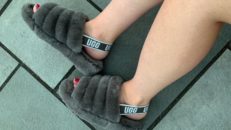 Ugg fluff slide clearance slippers