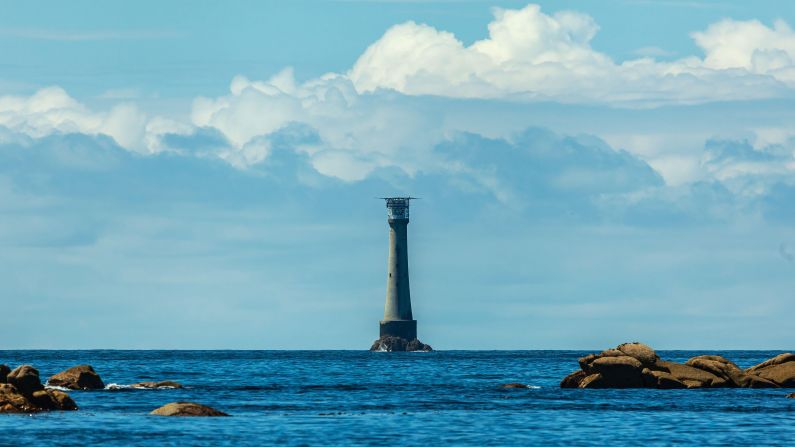 <strong>Bishop Rock Lighthouse: </strong>This isolated beacon warns ships off treacherous rocks on which HMS Association, a ship carrying gold, foundered in 1707, along with several other British naval vessels. Hundreds of sailors perished.