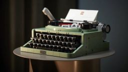 lego typewriter 2