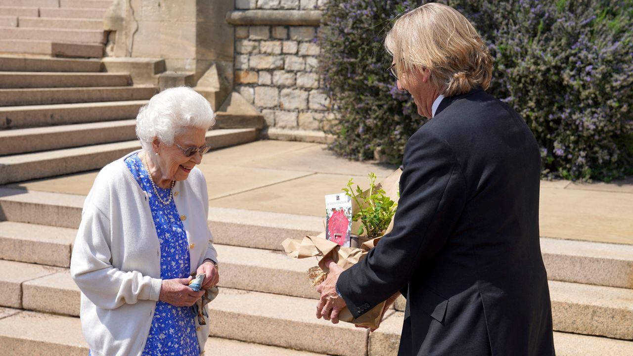 A royalty from the sale of each rose will go to The Duke of Edinburgh's Award Living Legacy Fund, which will give more young people the opportunity to take part in the youth development program.