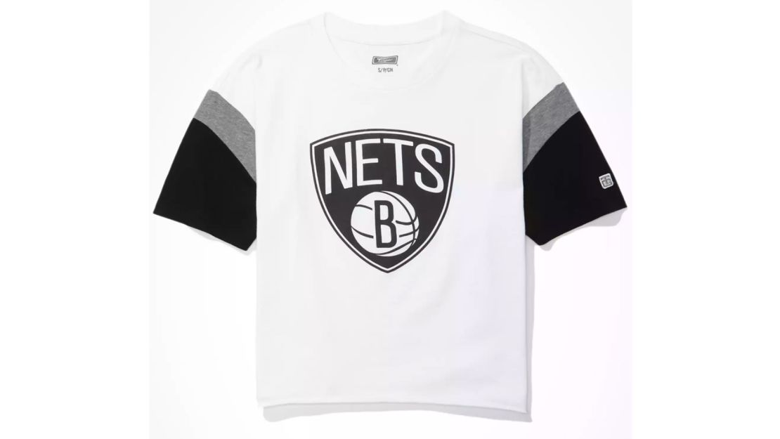 AE Tailgate Women's Brooklyn Nets Colorblock T-Shirt 