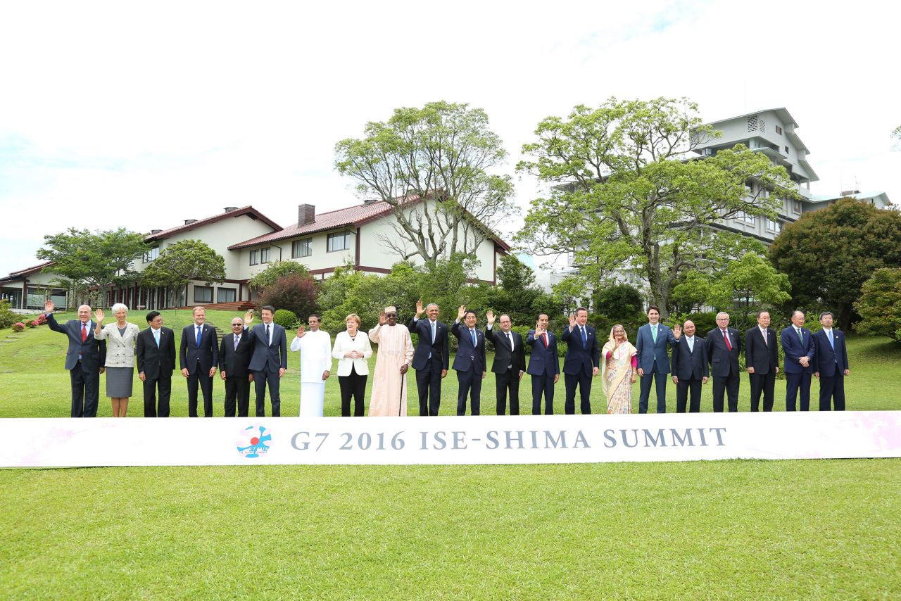 Several leaders of the seven G7 as well as representatives of the European Union wave for the camera at the 42nd G7 summit in Kashiko Island in the Mie Prefecture in Japan in 2016.