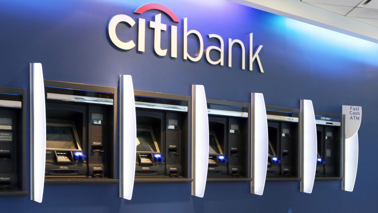 With 65,000 fee-free ATMs, you'll have no problems accessing your money from a Citi Priority checking account.
