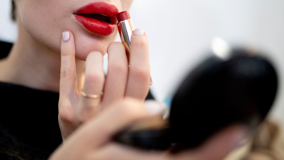 California's plastic law puts beauty and fashion on red alert
