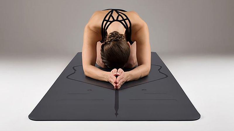 Liforme yoga hot sale mat discount