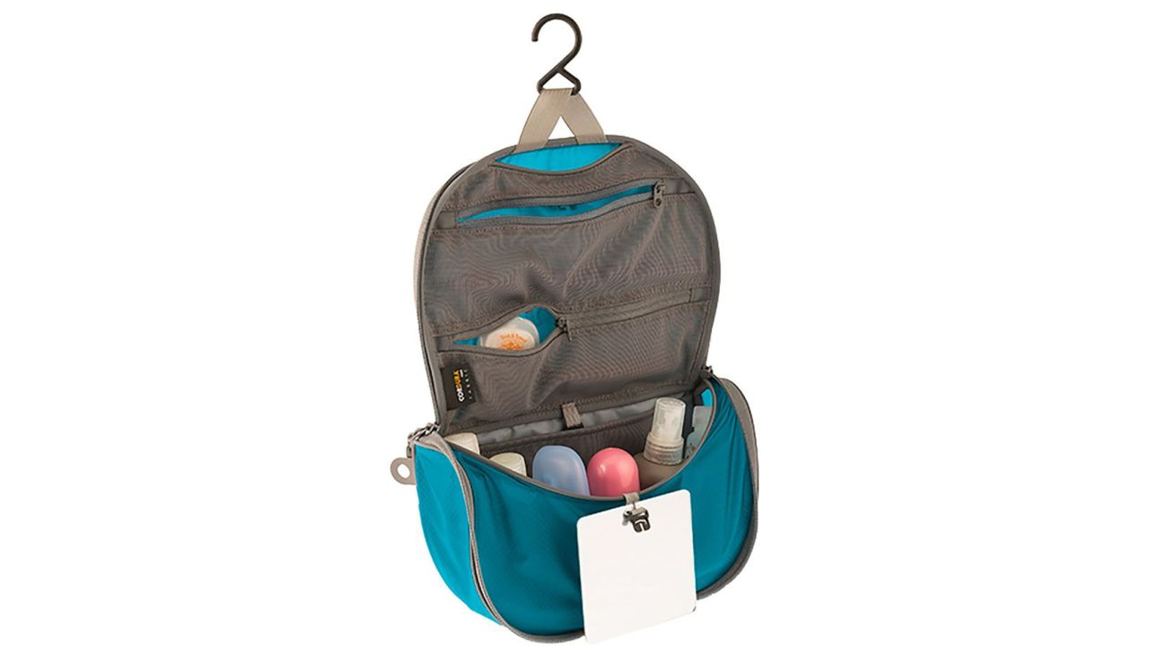 Sea To Summit Traveling Light Hanging Toiletry Bag & Mirror
