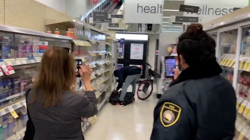 San Francisco D.A. charges nine in shoplifting wave - Los Angeles Times