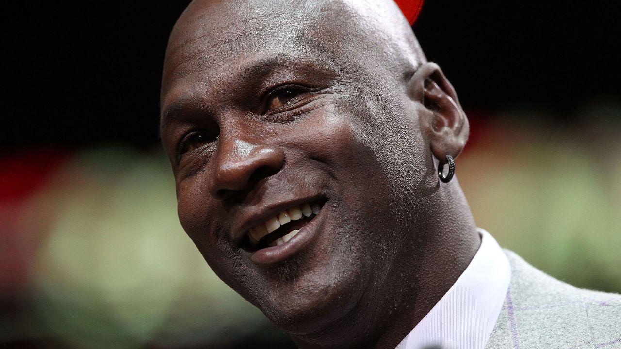 Jordan addressing the crowd during a 20th anniversary recognition ceremony of the Bulls' 1st NBA championship at the United Center on March 12, 2011.