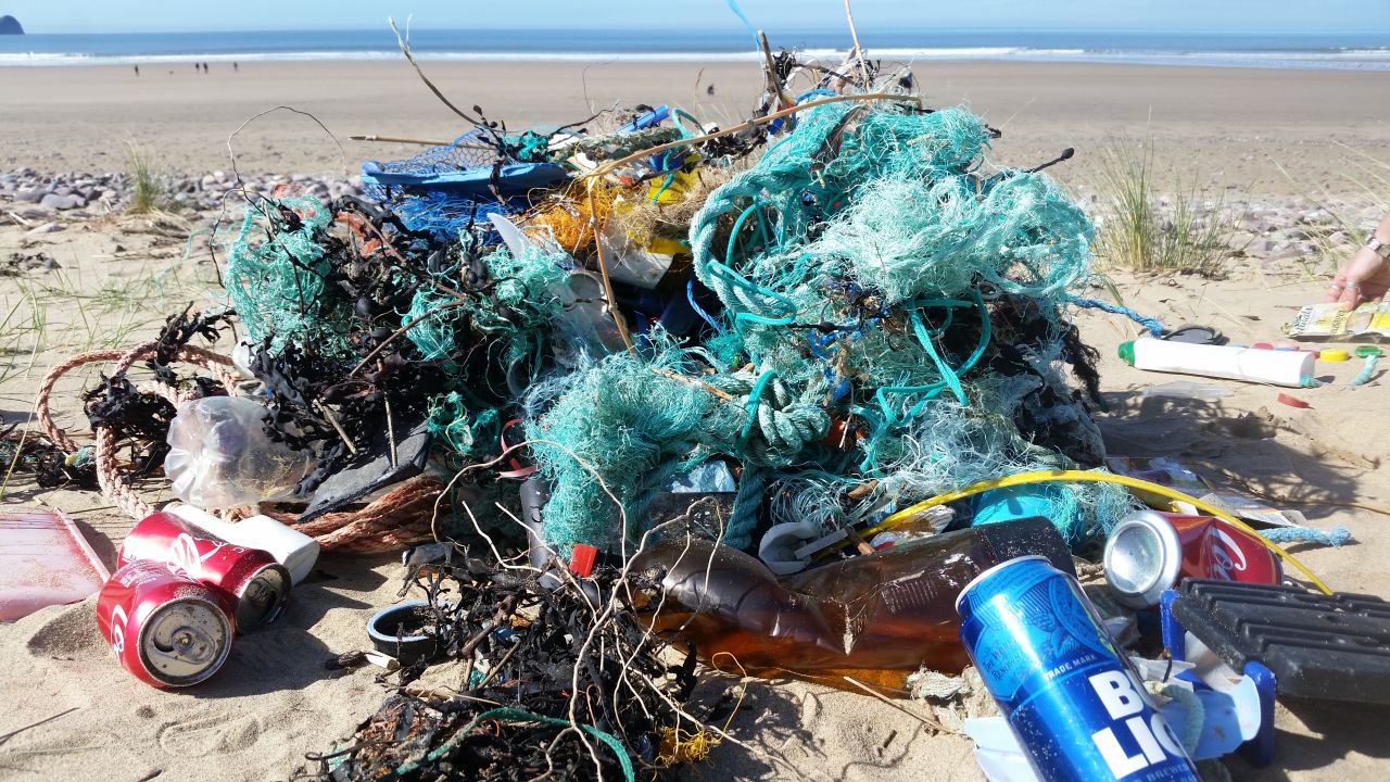 Today, we produce about <a href="https://www.iucn.org/resources/issues-briefs/marine-plastics#:~:text=strong%20and%20malleable.-,Over%20300%20million%20tons%20of%20plastic%20are%20produced%20every%20year,abundant%20items%20of%20marine%20litter." target="_blank" target="_blank">300 million tons of plastic</a> every year, and at least 8 million tons end up in our oceans. Technology could help to turn the tide of plastic pollution and inform solutions.