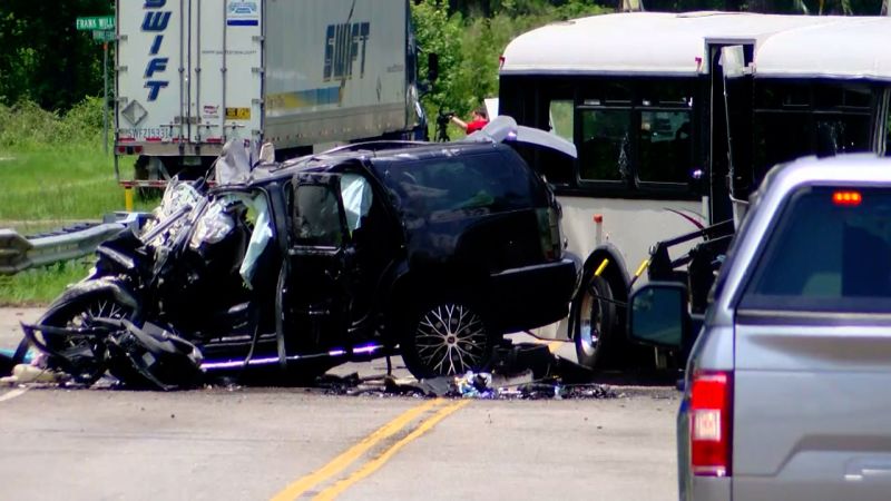 Head-on Bus Crash Leaves Three People Dead, Multiple Injured | CNN