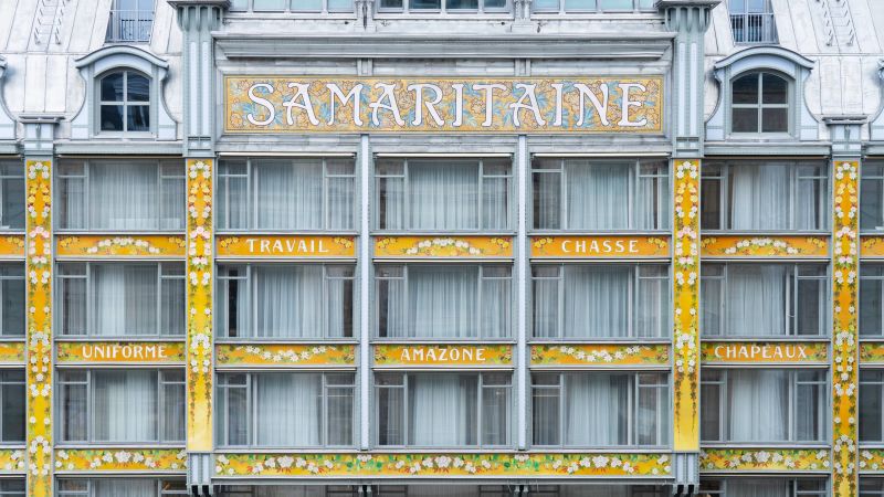 La Samaritaine in Paris - Still in fashion