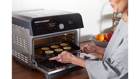 Instant Omni Plus 10-in-1 Air Fryer Toaster Oven Combo