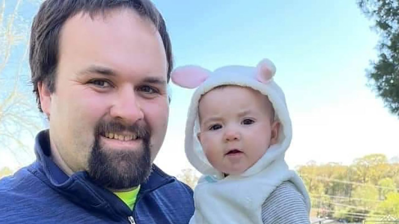 Cody Fox and his daughter.