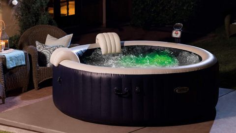 Intex PureSpa 6 person outdoor bubble jacuzzi 290 Gallon