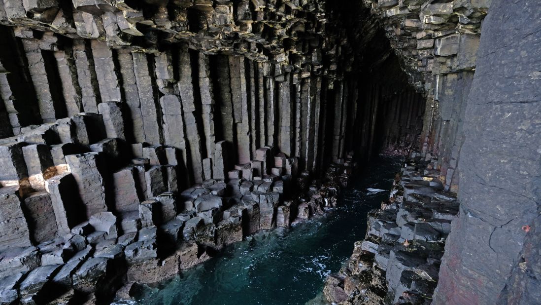 <strong>Fingal's Cave:</strong> Its counterpart is Fingal's Cave in Scotland, also famed for its hexagonal basalt columns. 