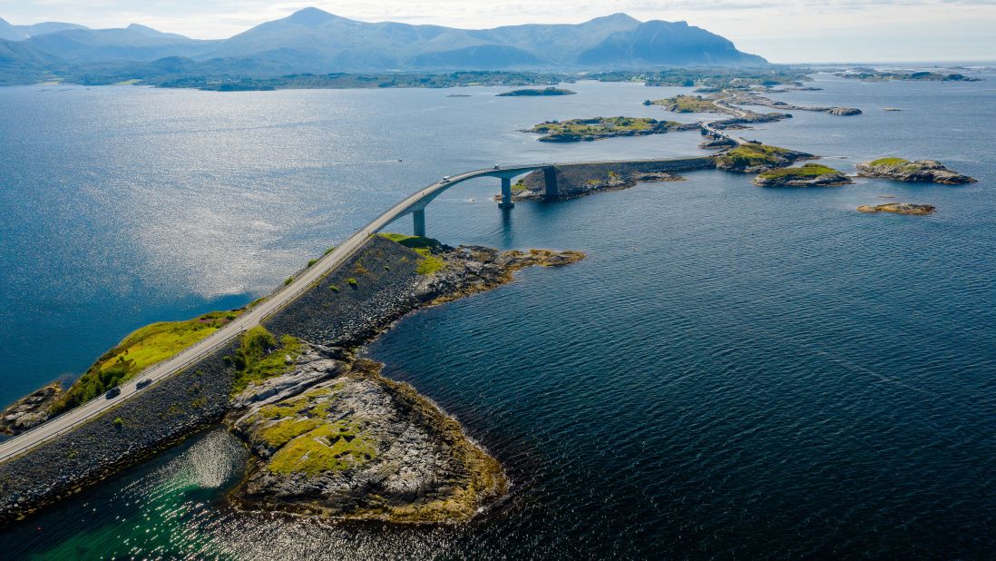 <strong>Norwegian Coastal Highway:</strong> The Norwegian Coastal Highway is a groundbreaking $40 billion infrastructure project linking the country's west coast. 