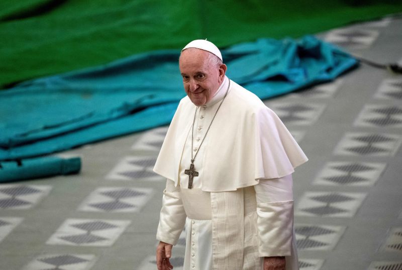 Pope Francis praised a priests work with LGBTQ Catholics in a handwritten letter
