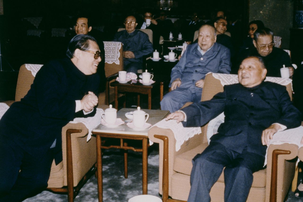 Deng, right, sits with Jiang Zemin, general secretary of the Chinese Communist Party, in 1989. Jiang became President in 1993 and served for a decade.