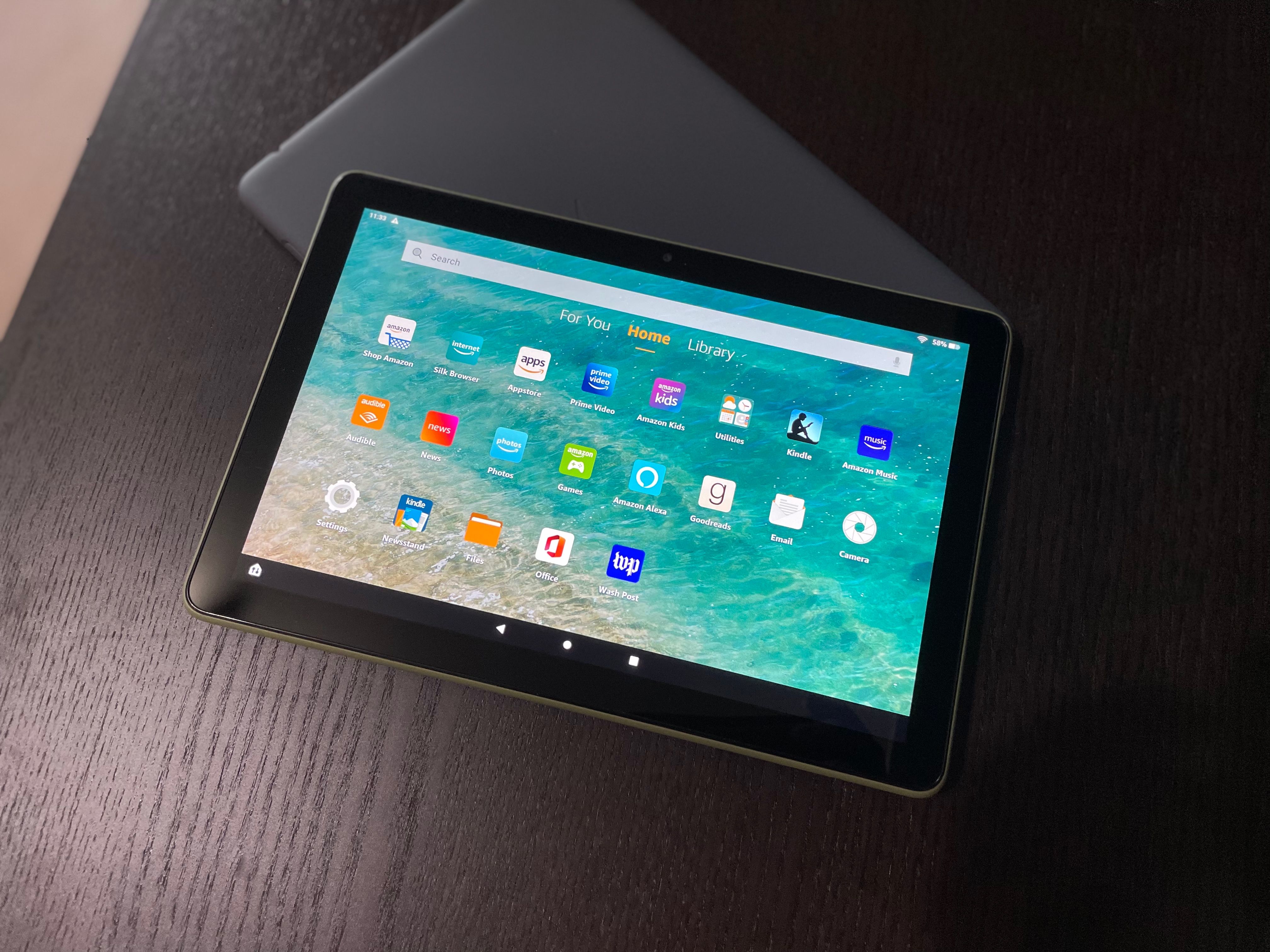 s New Fire HD 8 Tablets Are Thinner, Lighter, and Faster