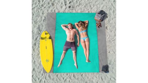 Isopho Beach Blanket