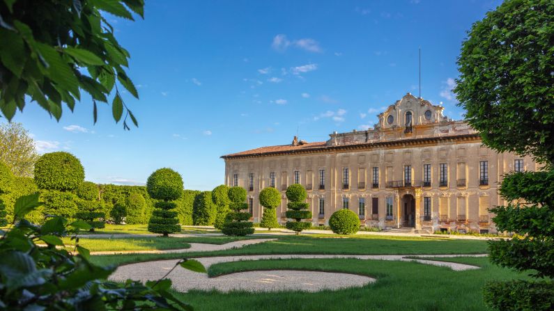 <strong>Well connected: </strong>Villa Arconati used to have original manuscripts of Leonardo da Vinci.