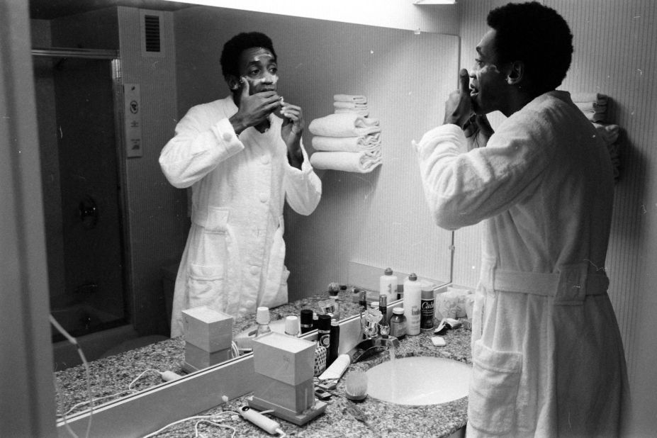 Cosby shaves while in Las Vegas for a performance in February 1968.