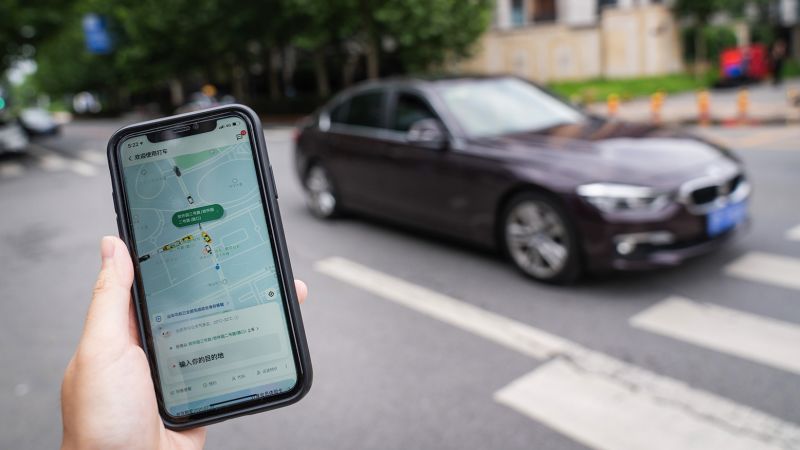 Didi shares crash after China bans it from app stores | CNN Business