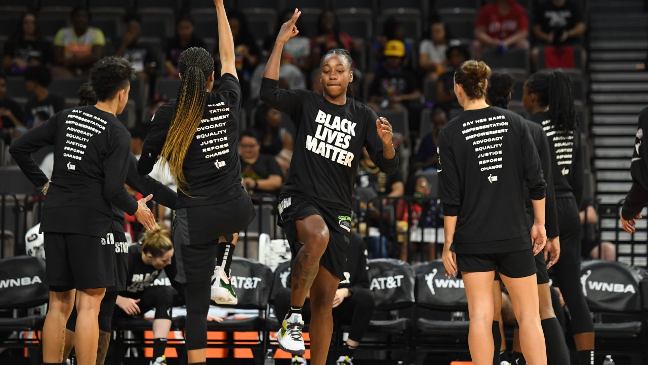 Jewell Loyd of the Seattle Storm warms up with teammates before the game against the Las Vegas Aces on June 27, 2021 at Michelob ULTRA Arena in Las Vegas, Nevada.