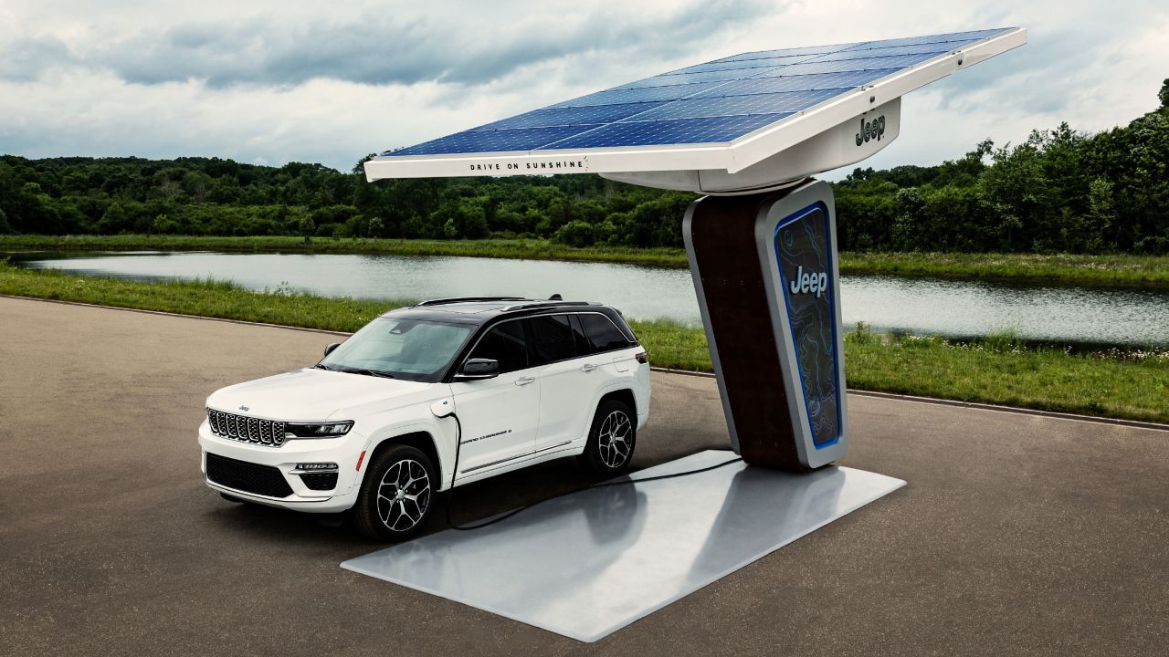 Automakers are expected to support Biden's electric-vehicle target. Photos of the plug-in hybrid 2022 Jeep Grand Cherokee were released in July.