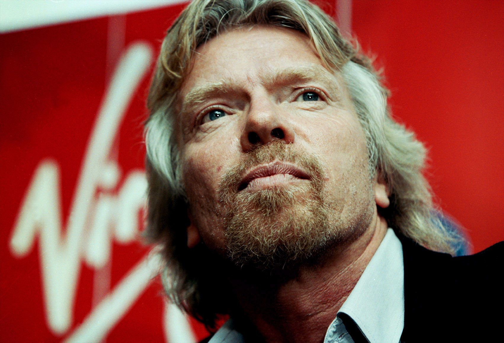 Exclusive: Richard Branson Says He Won't Let Virgin America Die