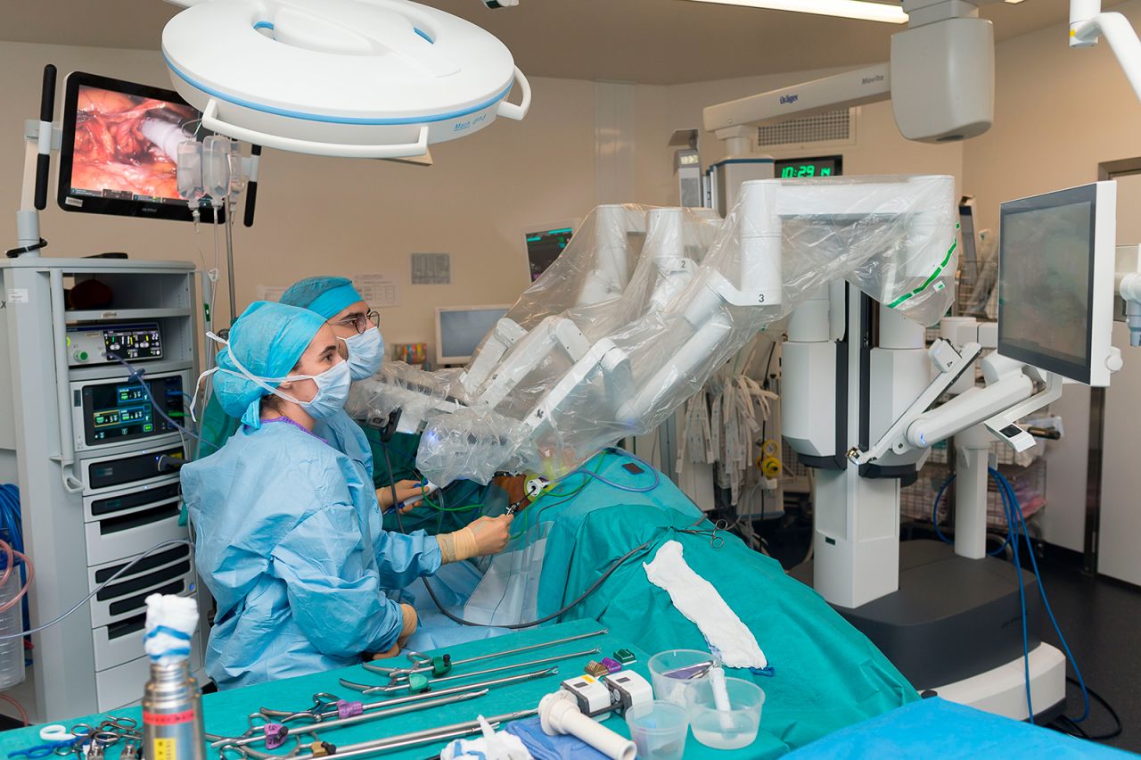 Now in its fourth generation, the da Vinci surgical system was approved by the FDA for use for laparoscopic surgery, also known as keyhole surgery, back in 2000. Used routinely in surgeries for over two decades, surgical robots like da Vinci allow doctors to make smaller incisions, which reduces scarring and recovery time for patients.