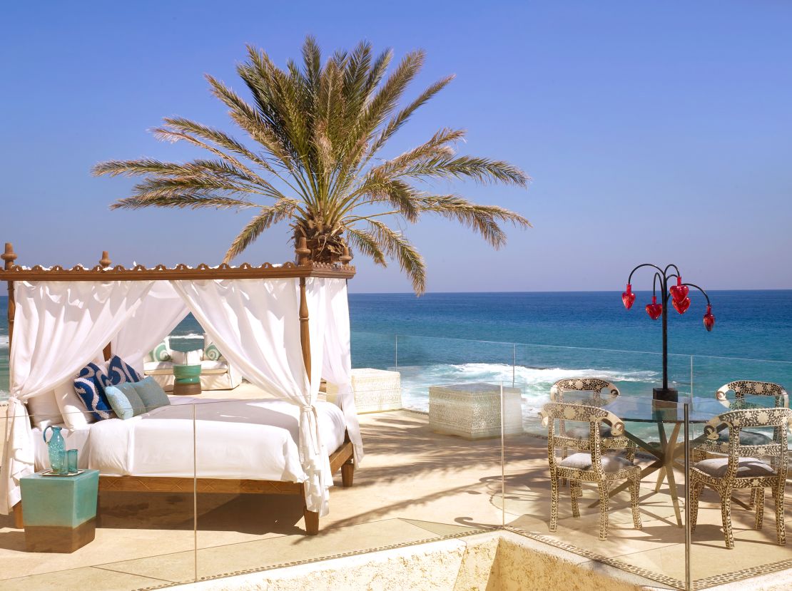 After a daytime nap, you can opt for a Sleeping Under the Stars experience that includes a telescope for stargazing.