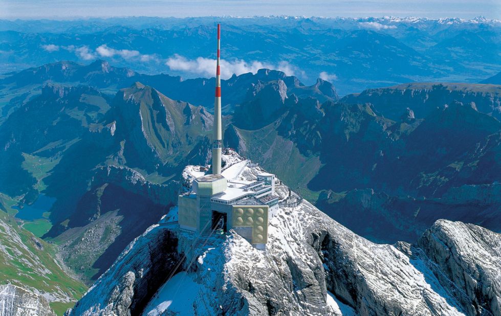 An experimental laser will soon be tested at Säntis, in the Swiss Alps, where the radio transmission tower at its summit is hit by lightning hundreds of times each year.