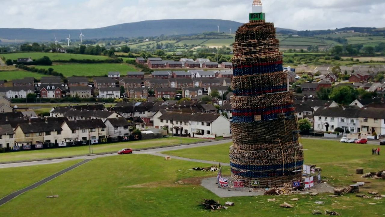 northern ireland bonfire alt robertson