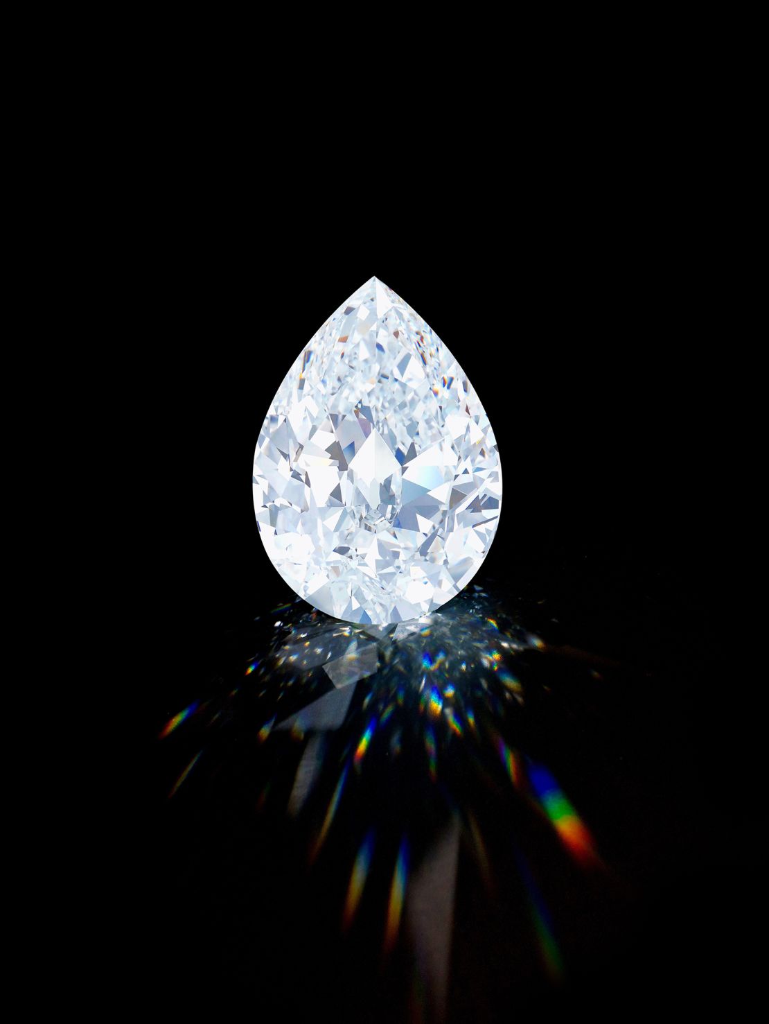 The gem is one of only 10 diamonds of its size and quality to appear at auction.
