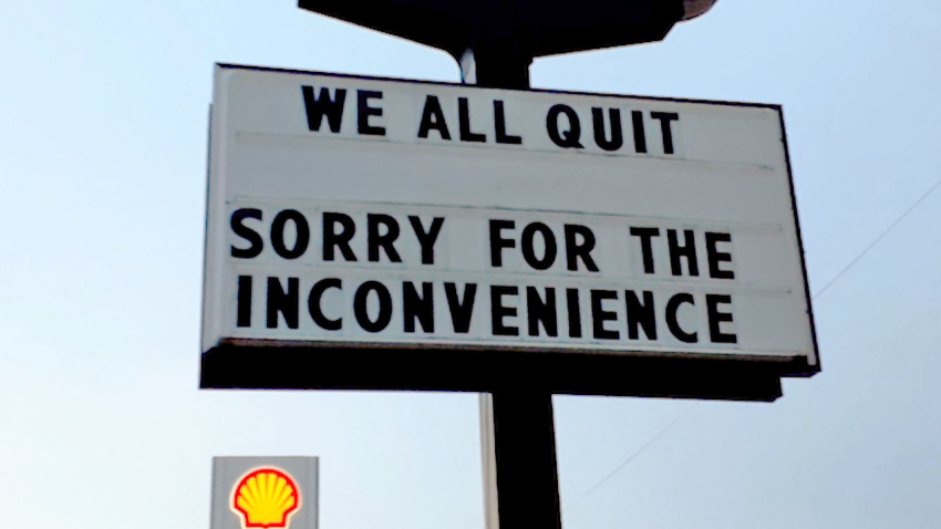 burger king employees we all quit sign moos pkg vpx_00004225