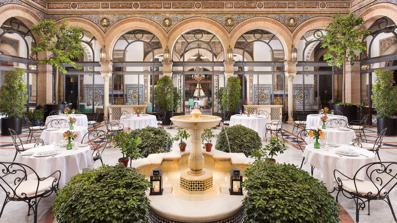 Patio Alfonso XIII: An Instagrammer's dream.